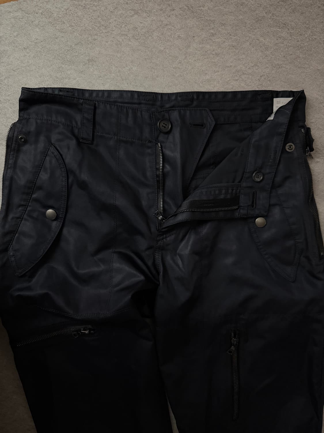 이세이미야케 테크니컬 멀티지퍼 카고팬츠 상품이미지8