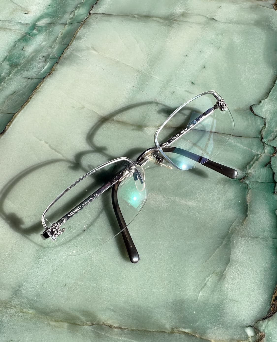 CHANEL coco rhinestone glasses 상품이미지3