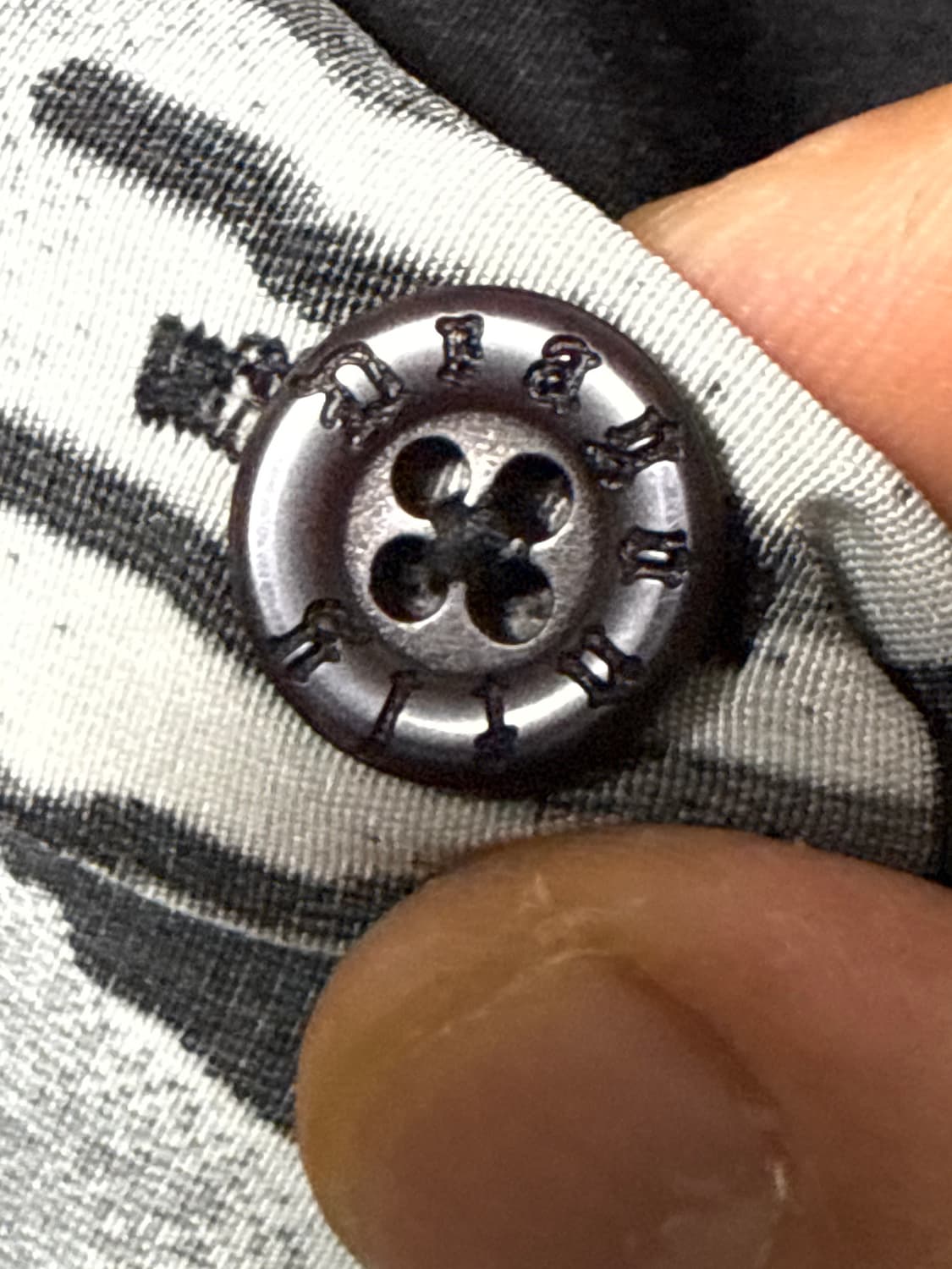 Dragonfly  락스핏 스컬 화이어 프레임 프린트 반팔셔츠 상품이미지5