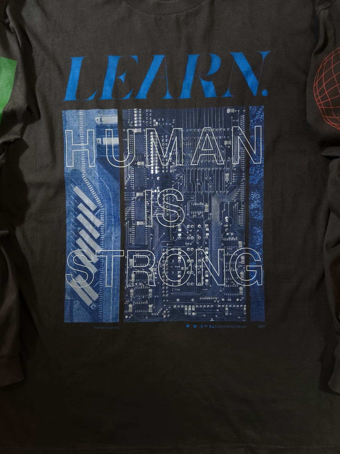 엑스트라오디너리 그래픽 롱슬리브 상품이미지4