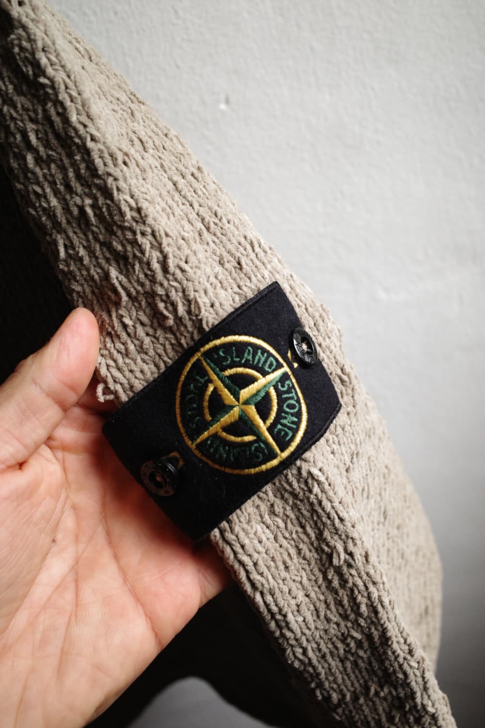 스톤아일랜드 버튼 스웨터 상품이미지2