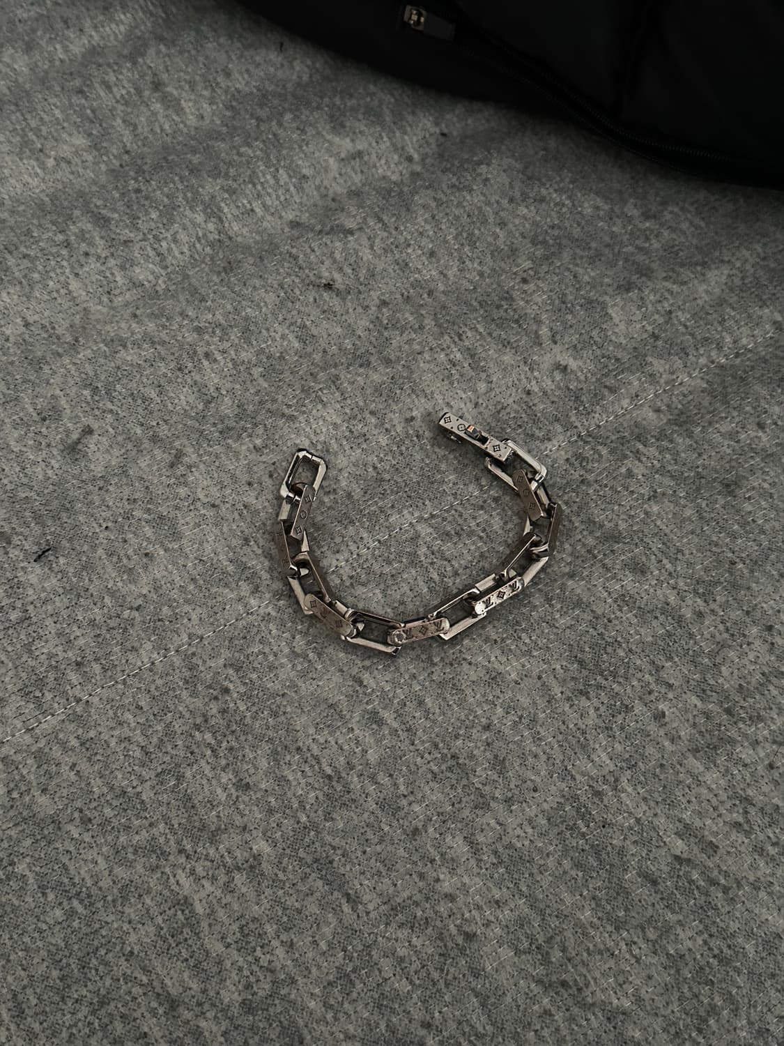 루이비통 모노그램 체인팔찌 팝니다 상품이미지1