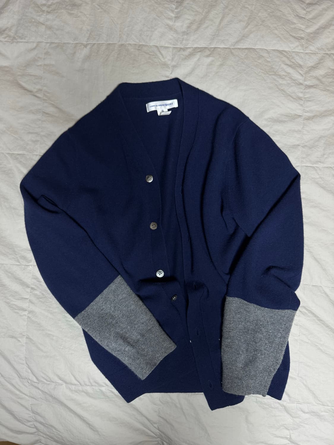 꼼데가르송 셔츠 25FW 가디건 네이비 그레이 M 상품이미지5