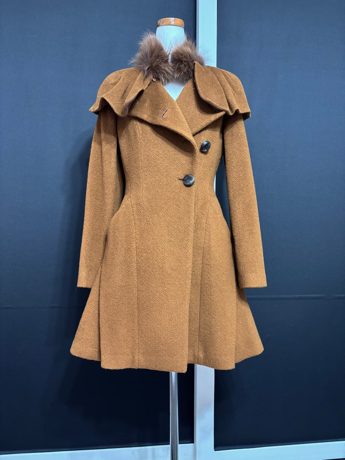 새제품ㅡ 에고이스트 셔링 케이프 코트 55 상품이미지2