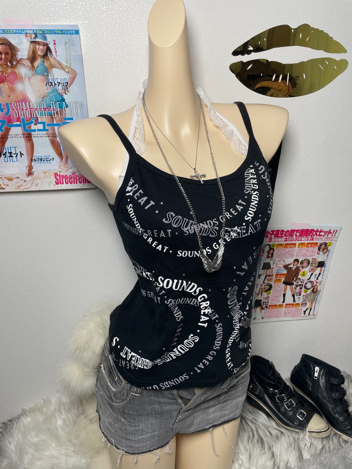 Y2k 블랙 큐빅 레터링 나시 슬리브리스 상품이미지1