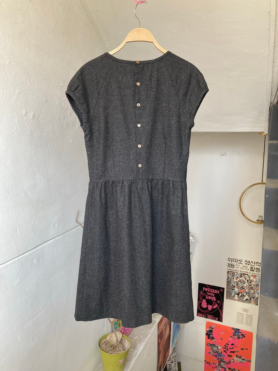 차콜 리본 미니 원피스 상품이미지5