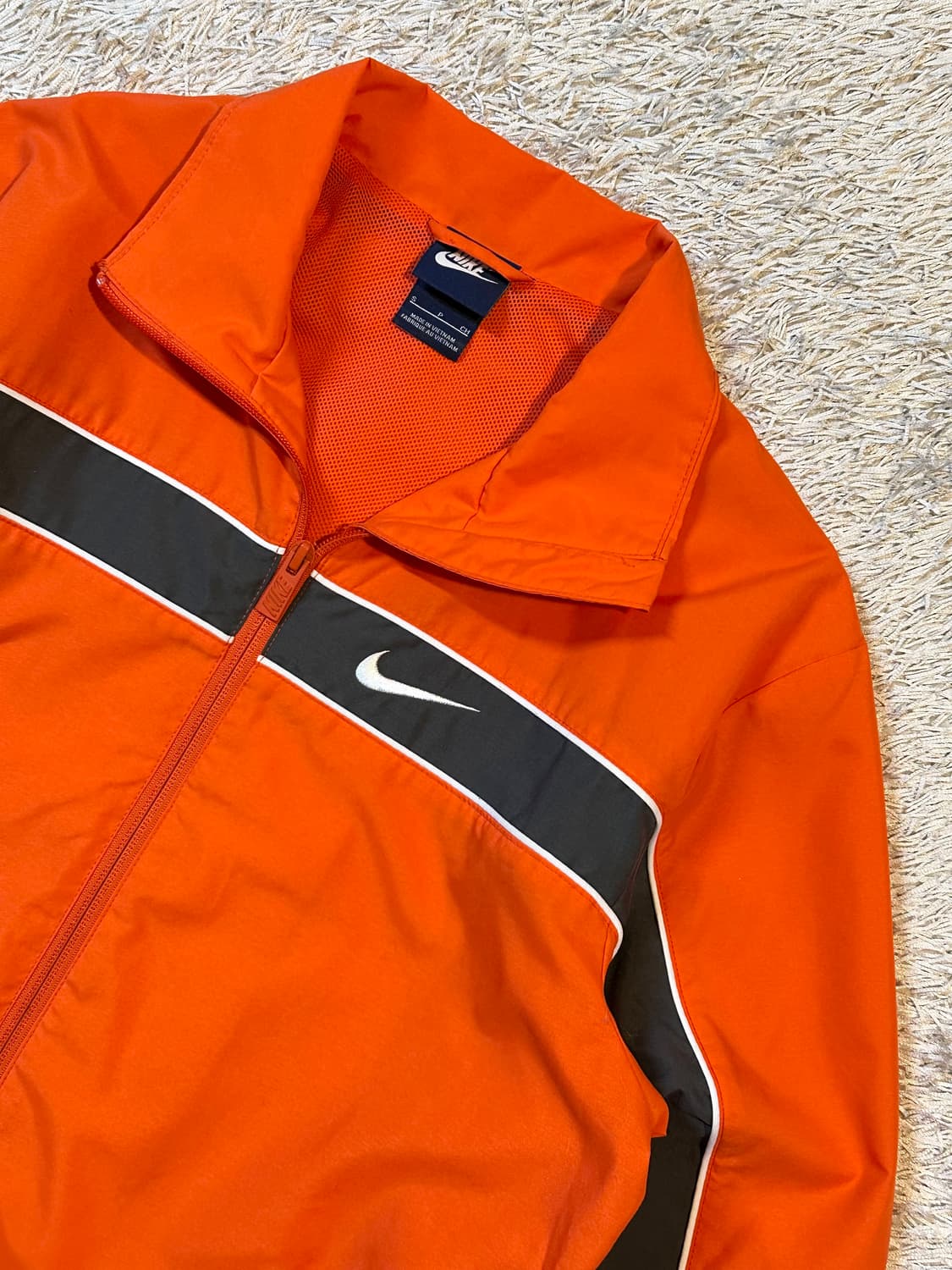 나이키 올드스쿨 스우시 사이드라인 배색 바람막이 자켓 오렌지 상품이미지2