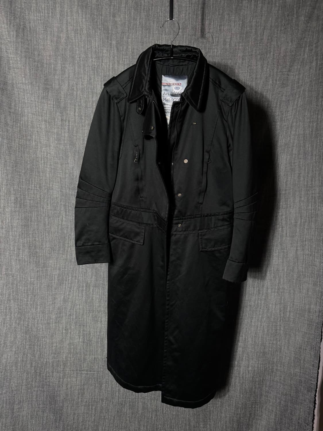 프라다 유틸리티 블랙 롱 코트 상품이미지2