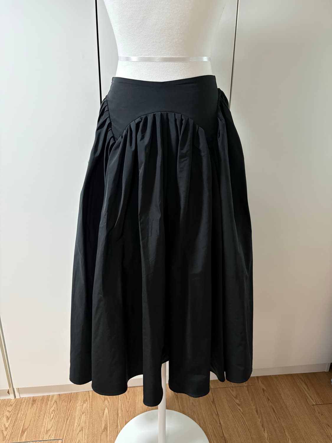 언노운블루 UNKNOWN BLUE Bustier Skirt (Black) 상품이미지4
