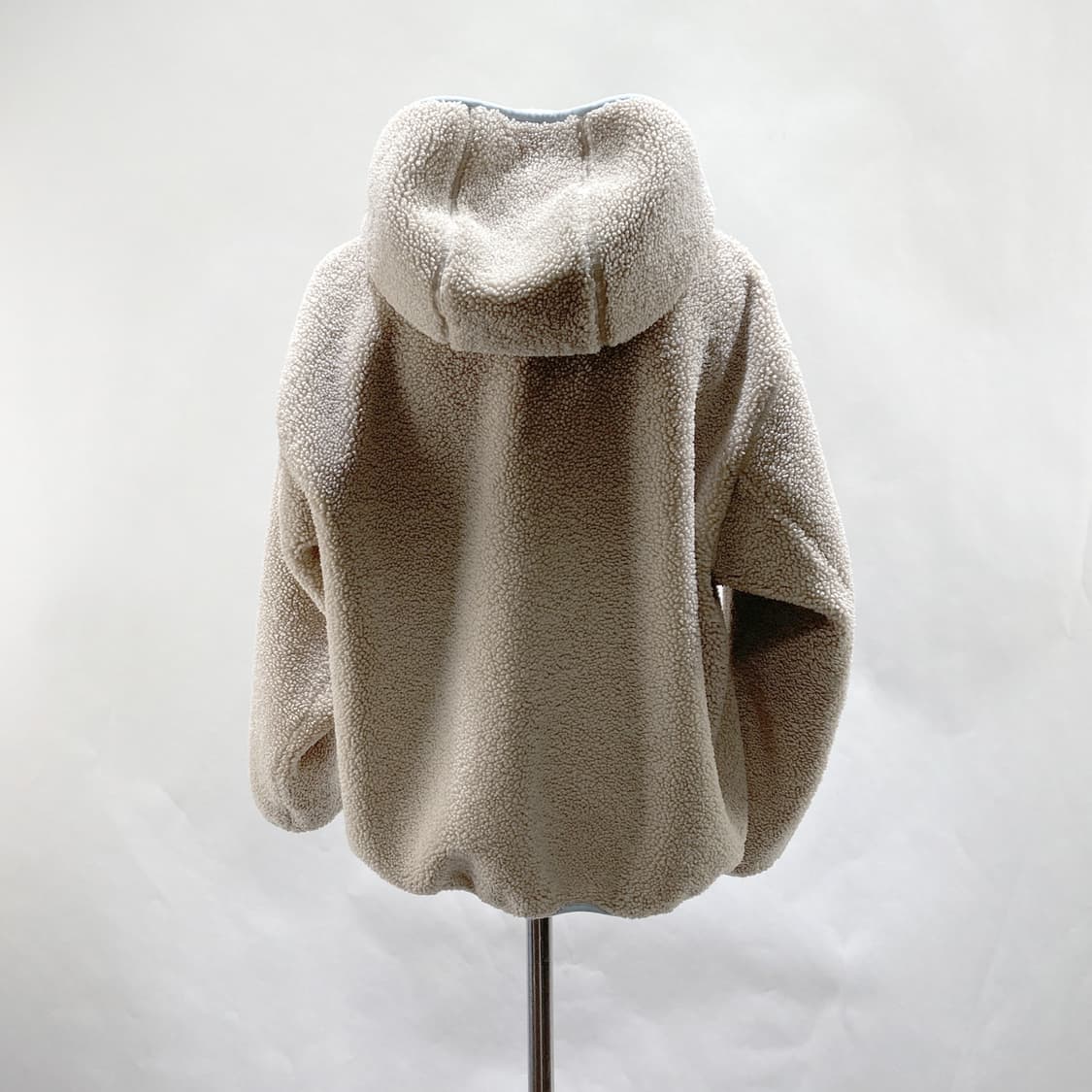 유니클로 x JW앤더슨 플리스 풀집업파카 여성S  상품이미지3