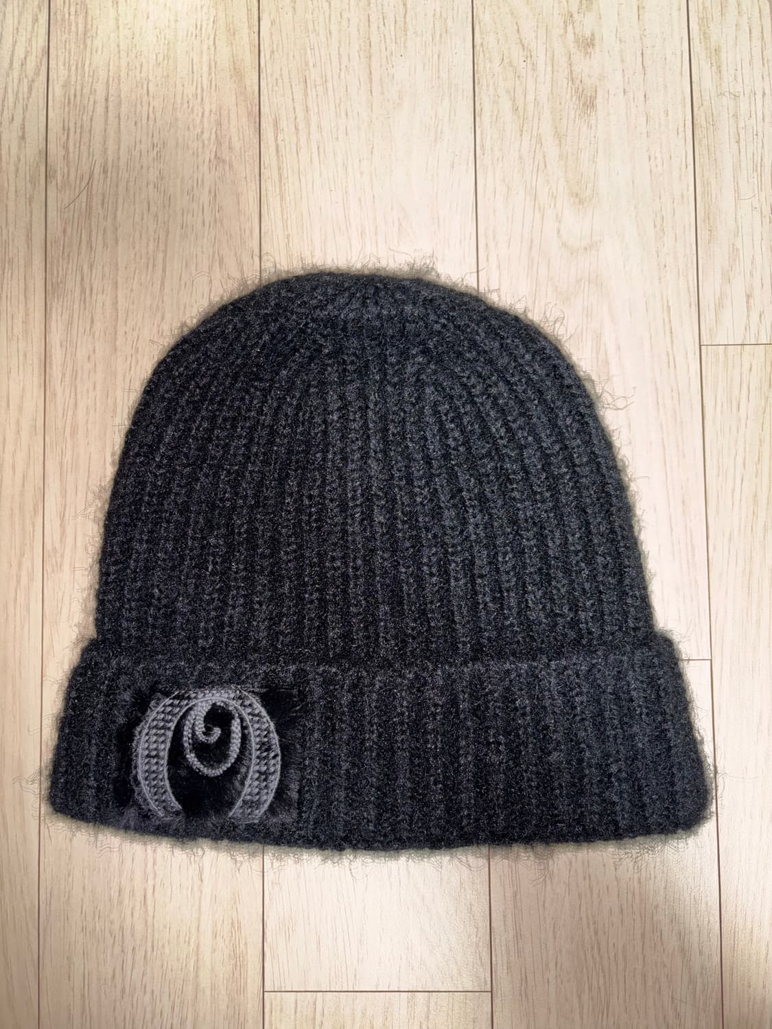 오들리워크샵 비니 Fuzzy-Wuzzy Beanie 블랙 상품이미지2