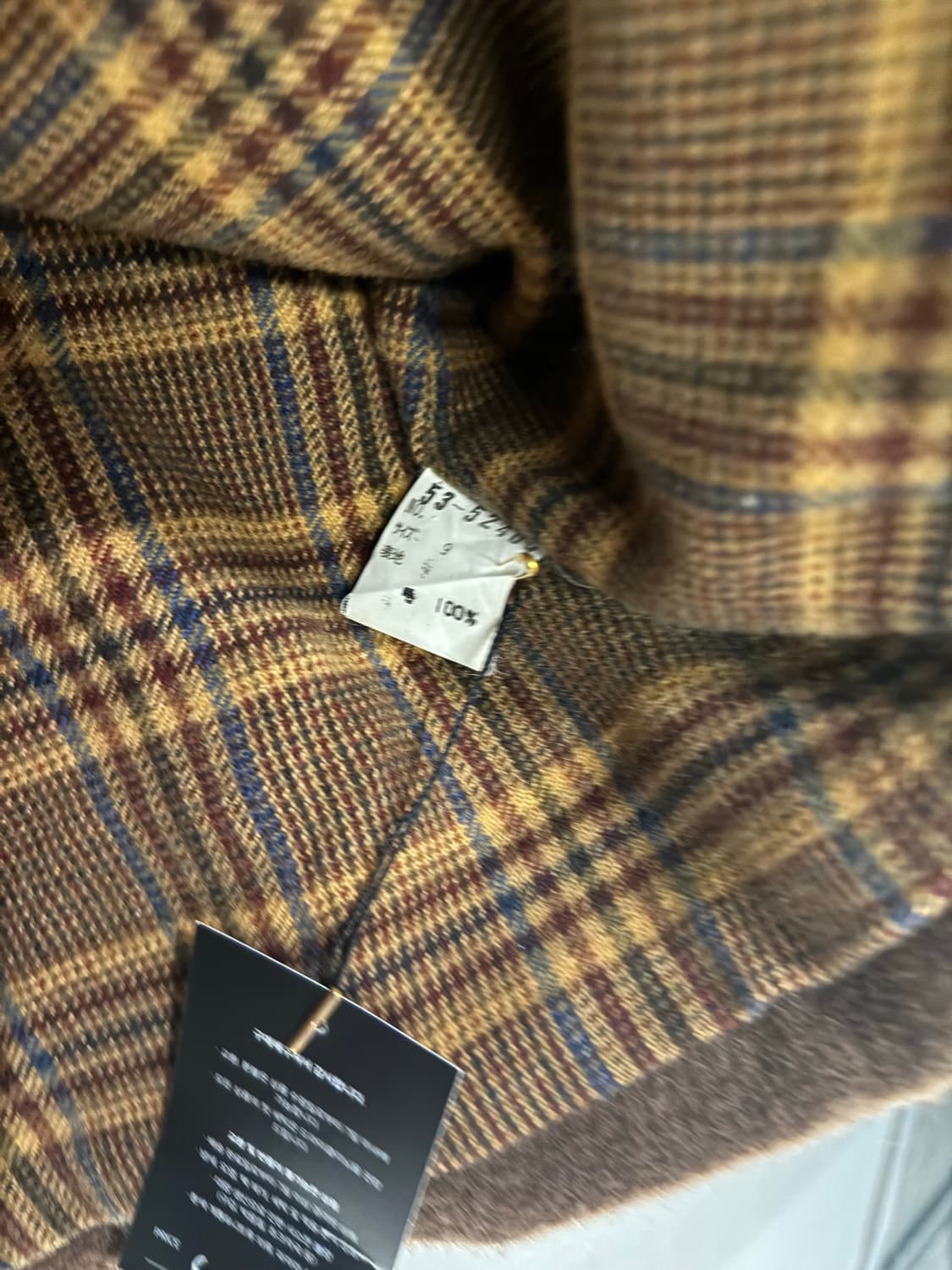 one button high-neck point coat 상품이미지9