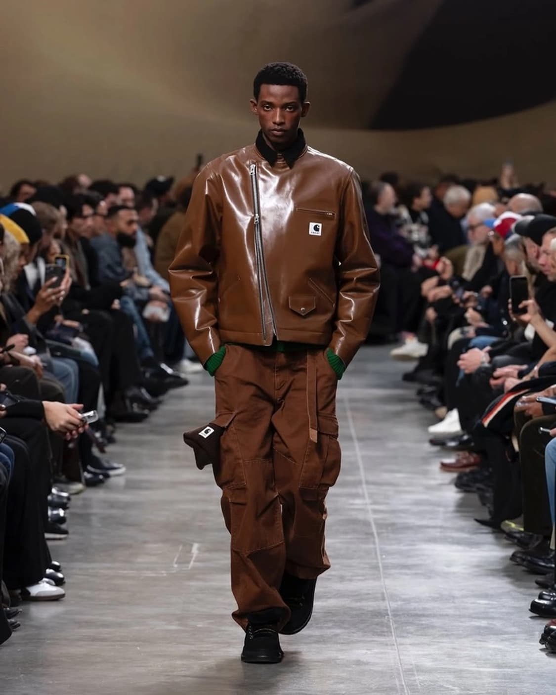 사카이 x 칼하트 2025 F/w 로고 가죽 자켓  상품이미지10