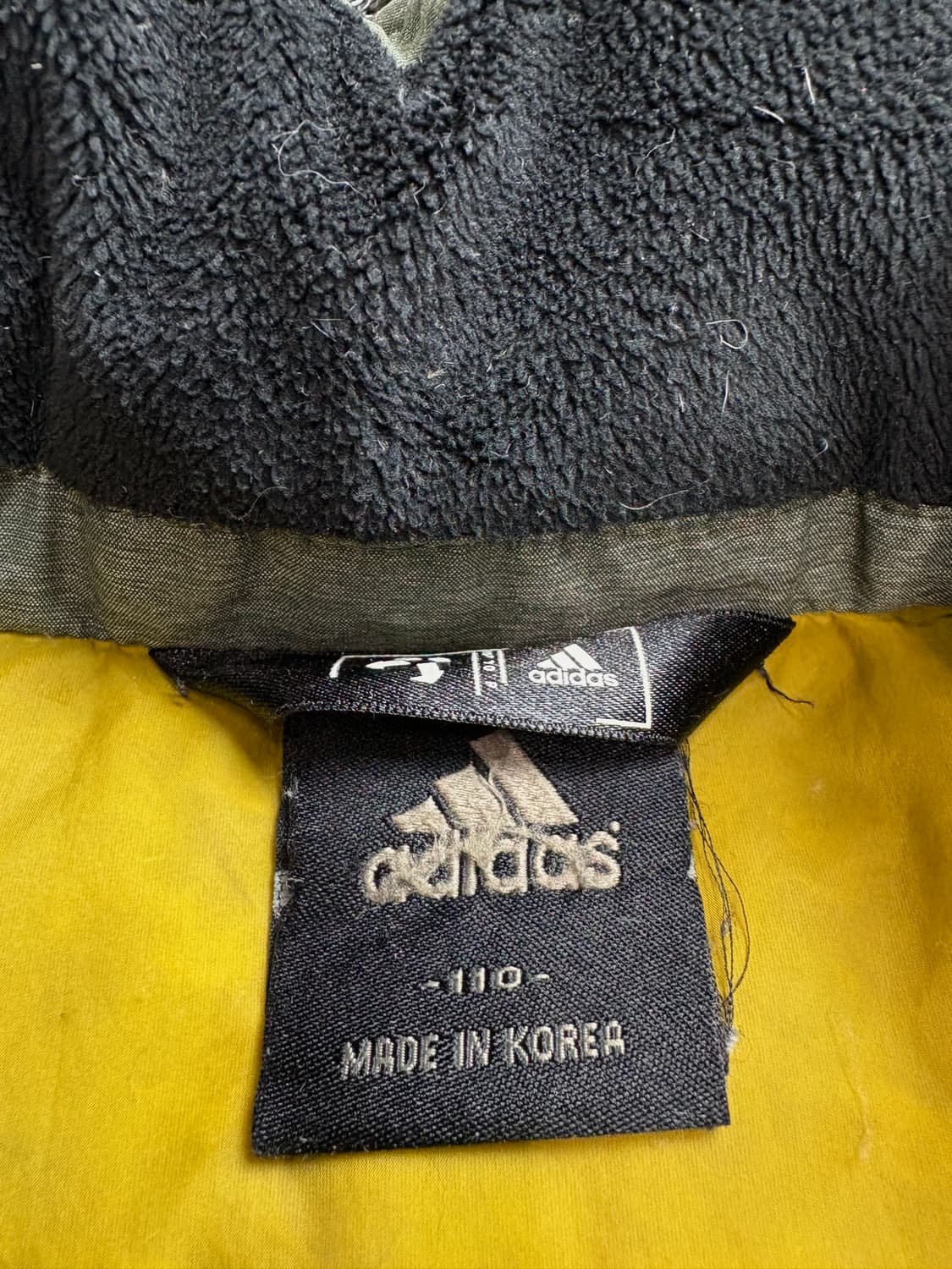 아디다스 프리마로프 카키 덕다운 베스트 2626 상품이미지4