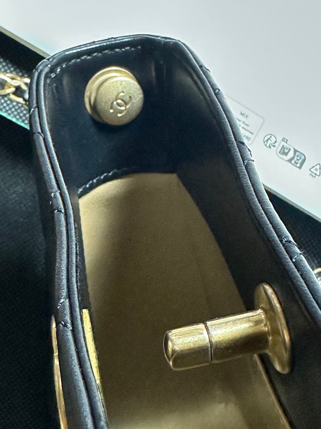 샤넬 시즌 골든볼 호보백 상품이미지6