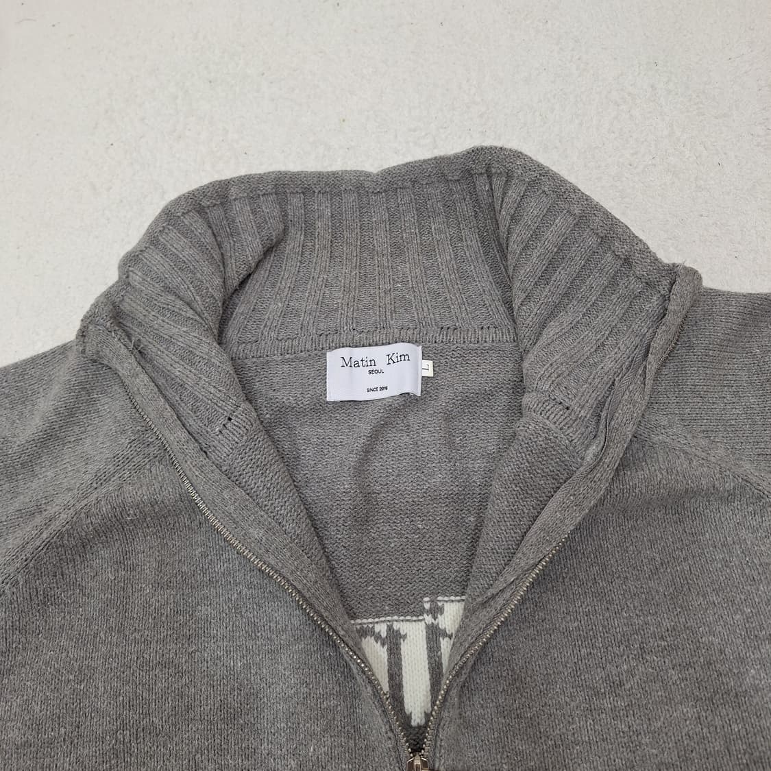 마뗑김  백스펠로고  집업갇니건L 상품이미지2