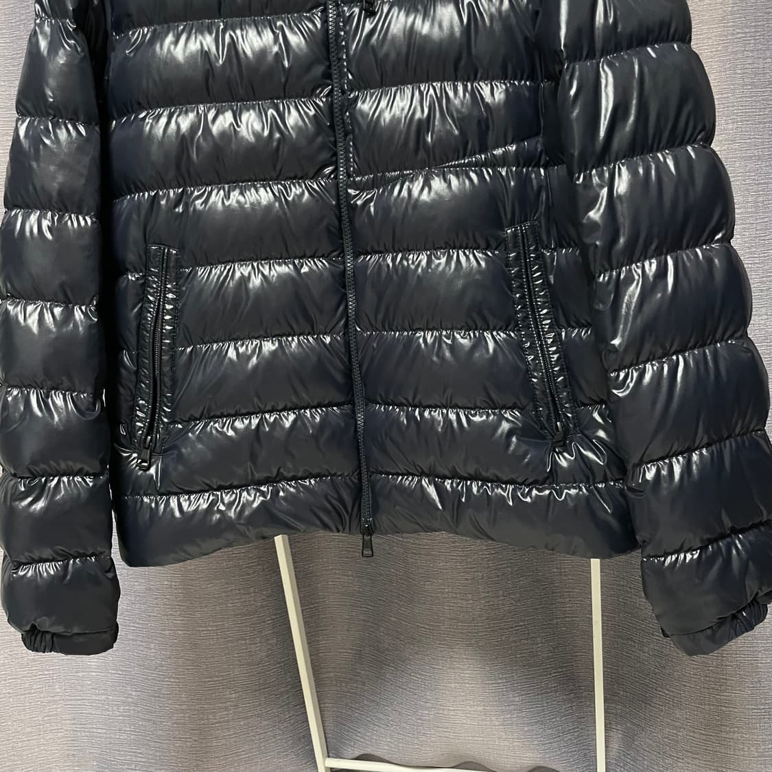 몽클레어 아말테스 패딩 점퍼 2사이즈 백화점판 상품이미지4