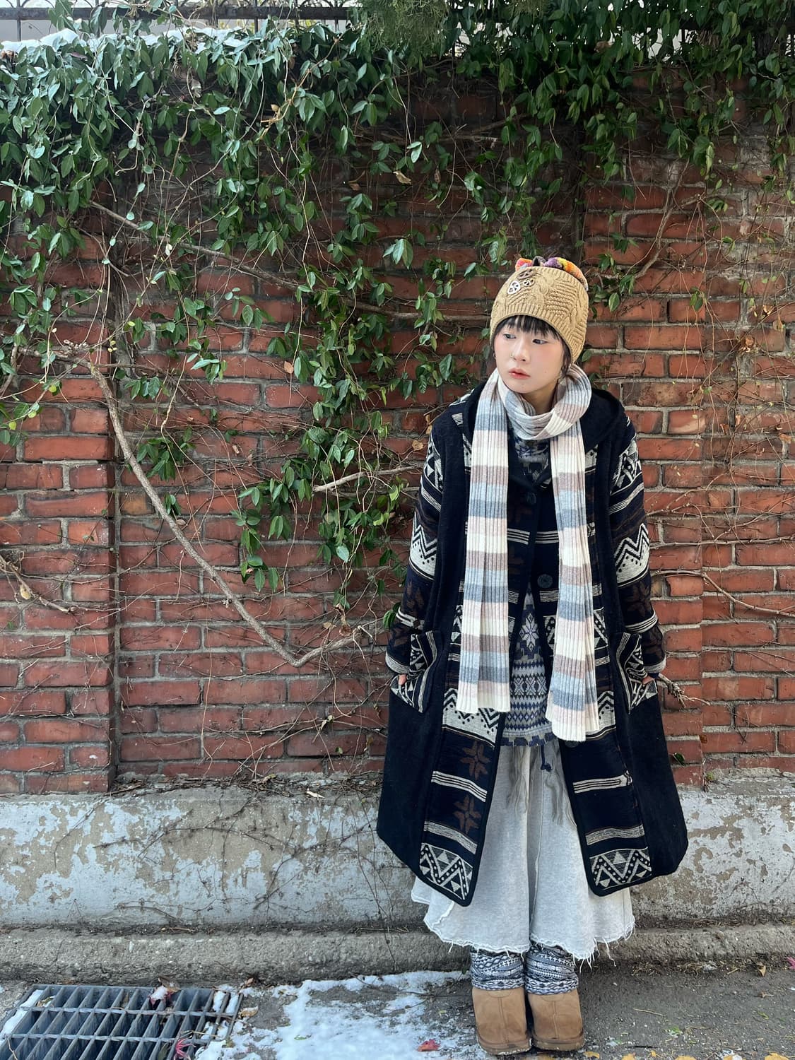 블랙 겨울패턴 후드 롱 코트 상품이미지1