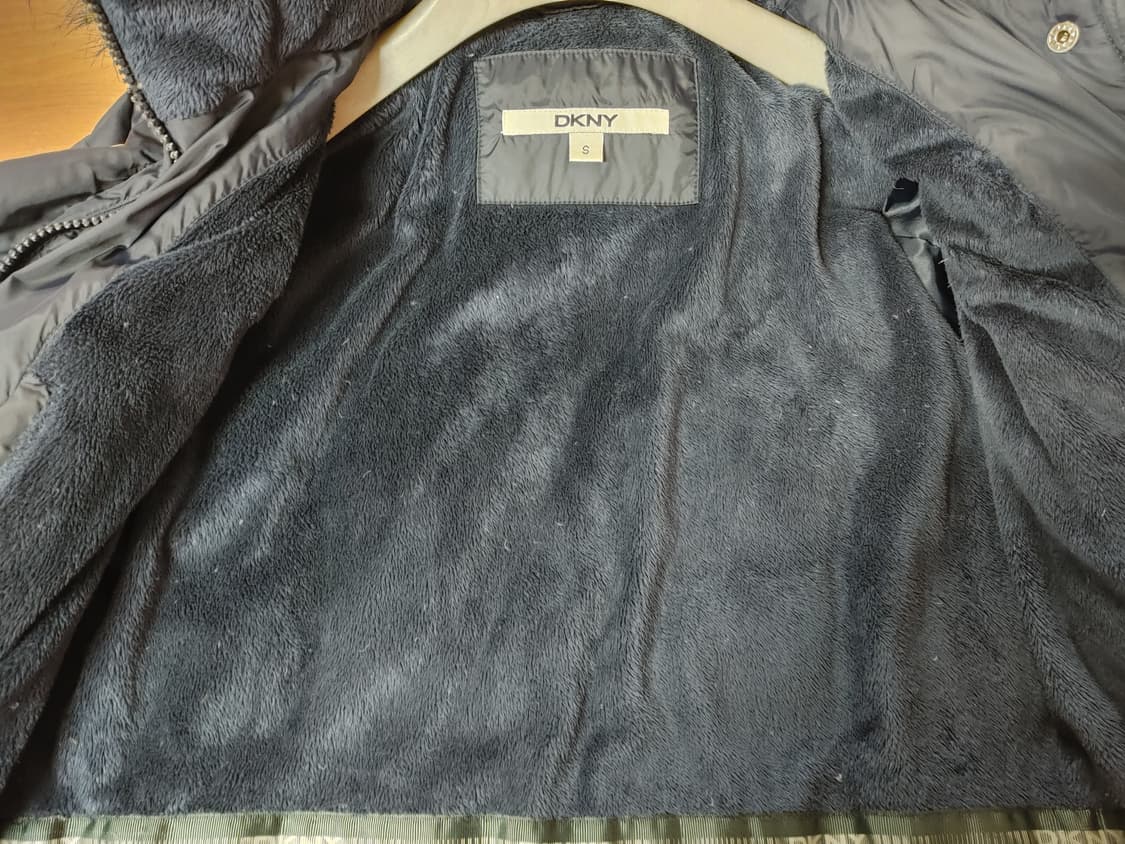 DKNY 디케이엔와이 여성 오리털 후드롱패딩 상품이미지8