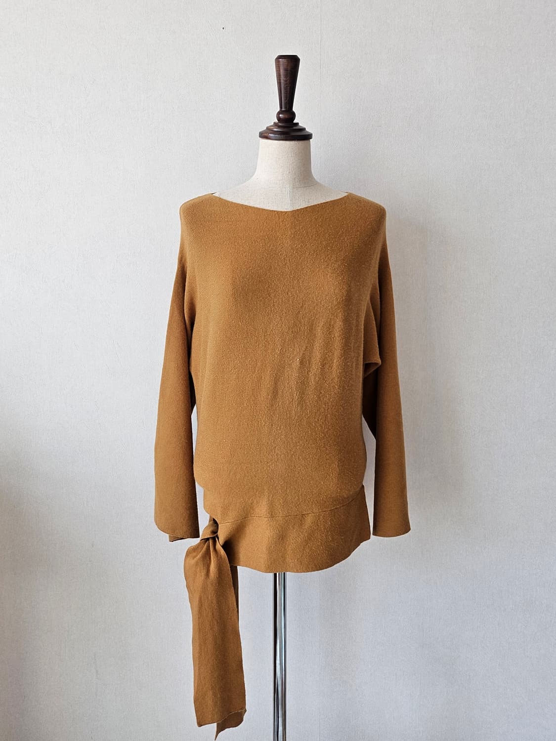 프리미엄 빈티지, 잔잔한 고급 무드 카멜 리본 니트 (LYNN) 상품이미지7