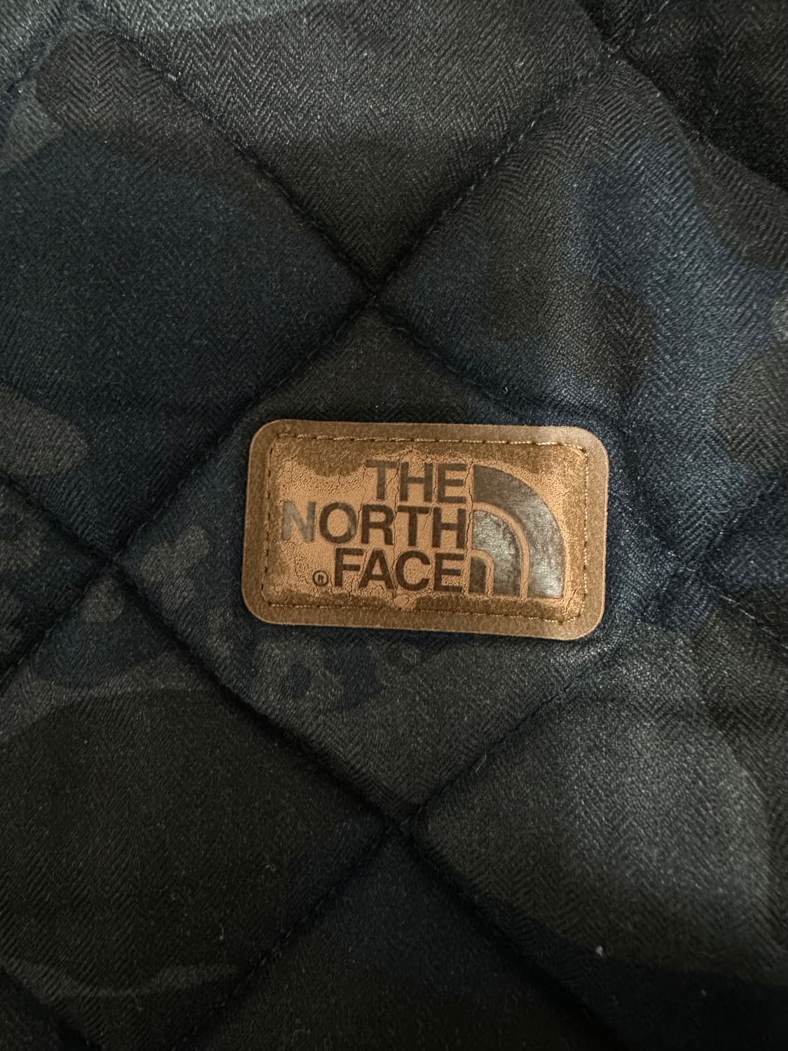 노스페이스 카모 퀼팅 자켓 상품이미지4