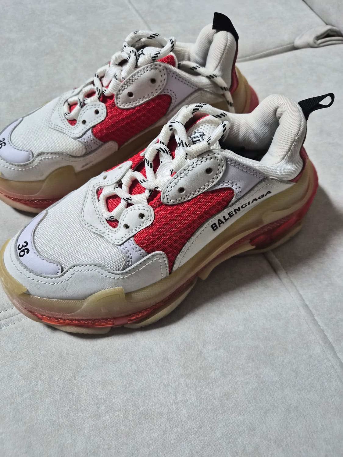 발렌시아가 트리플s 클리어 솔 상품이미지2