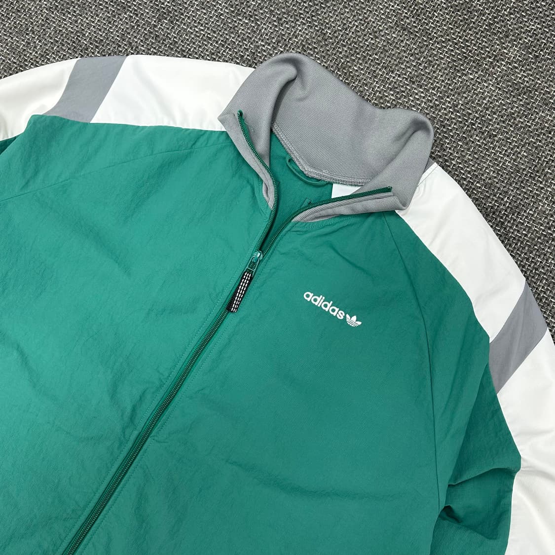 아디다스 배색 빈티지 바람막이 2XL 상품이미지4