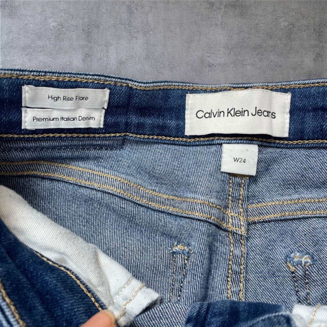 캘빈클라인 Calvin klein 중청 하이라이즈 플레어 데님팬츠 24 상품이미지4