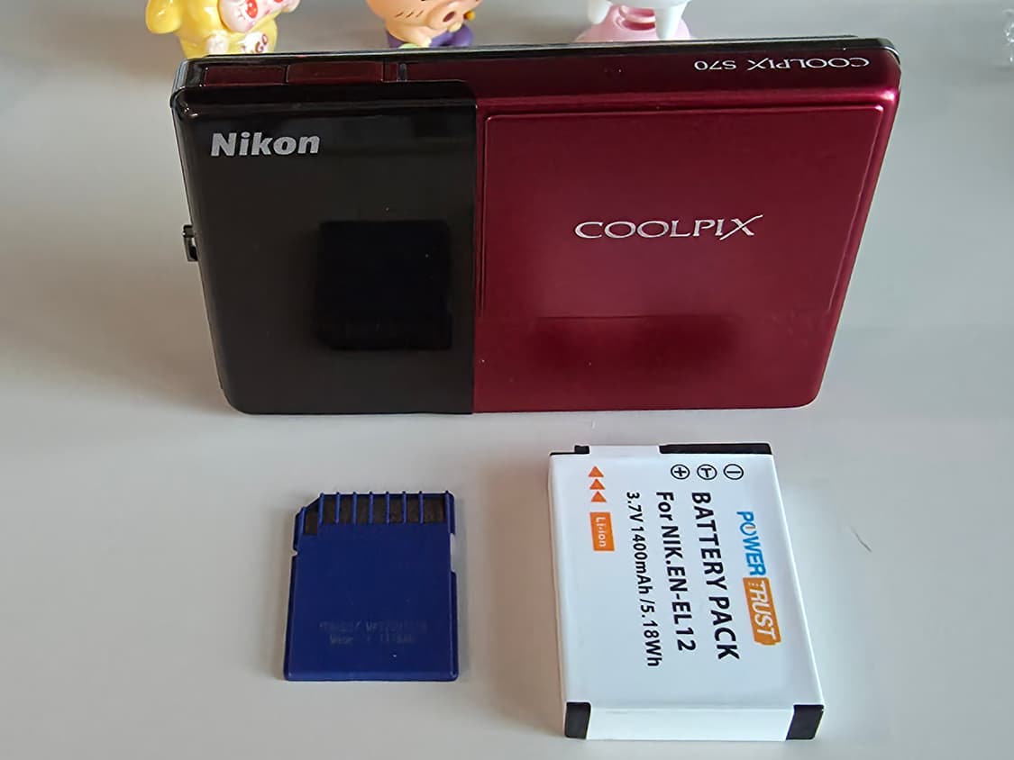 니콘 쿨픽스 S70 빈티지 디지털카메라 상품이미지9