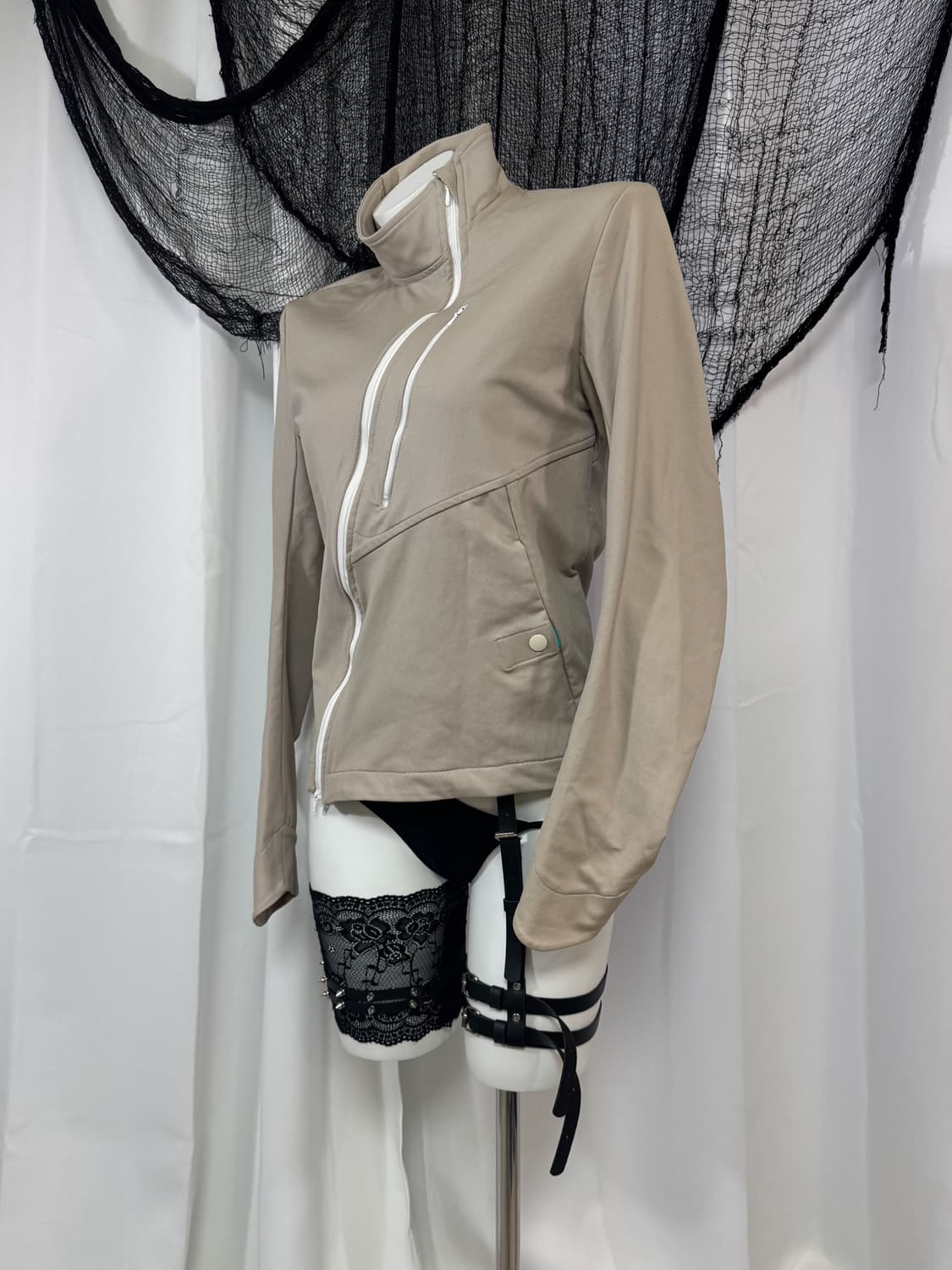beige zip up 상품이미지4