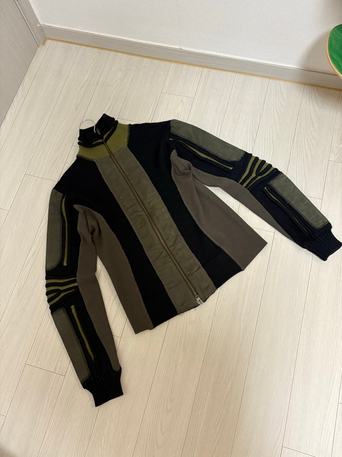 빈티지 니트 집업 55-66사이즈 eckhauslatta 아르마니 상품이미지1