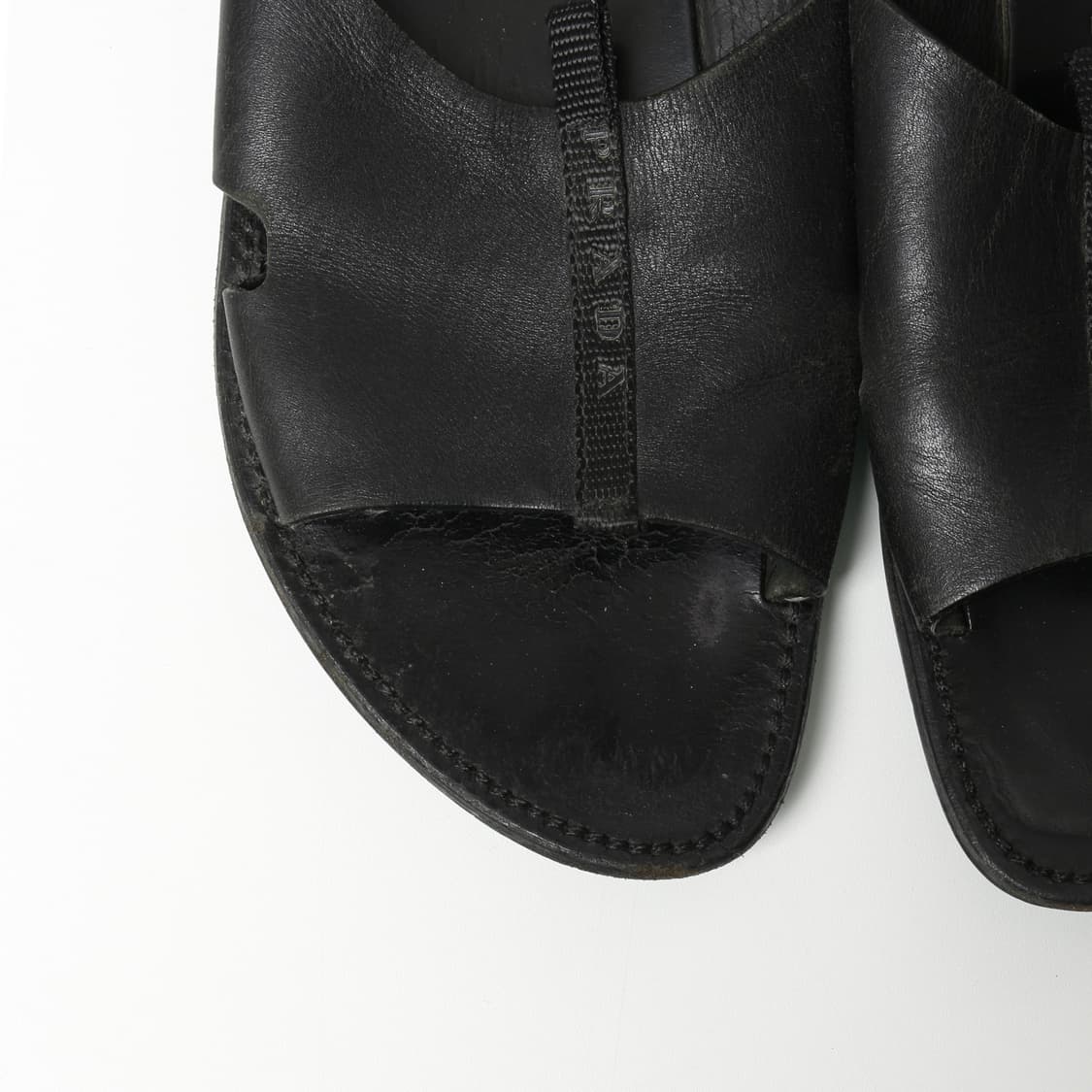 Prada leather slide  상품이미지4