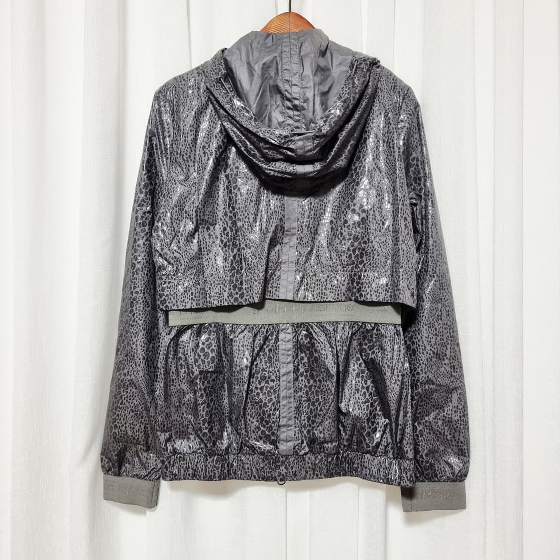 스텔라 맥카트니 × 아디다스 바람막이 자켓 (4455/표기XS) 상태최상 상품이미지7