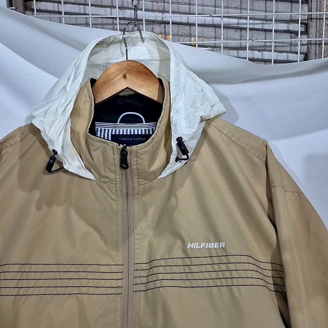 타미힐피거 폴리쉘 자수 자켓 상품이미지2
