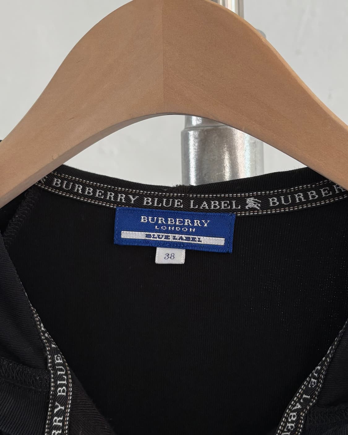 Burberry 버버리 블루라벨 블랙 후드 집업 원피스 상품이미지3
