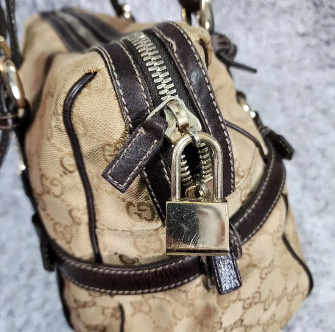 구찌 GG 캔버스 숄더백 상품이미지7