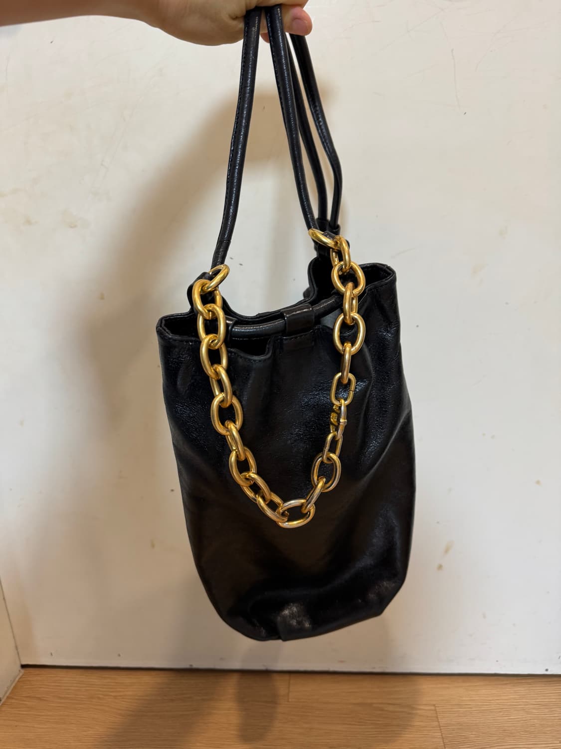 아떼 바네사브루노 블랙 숄더백 상품이미지5