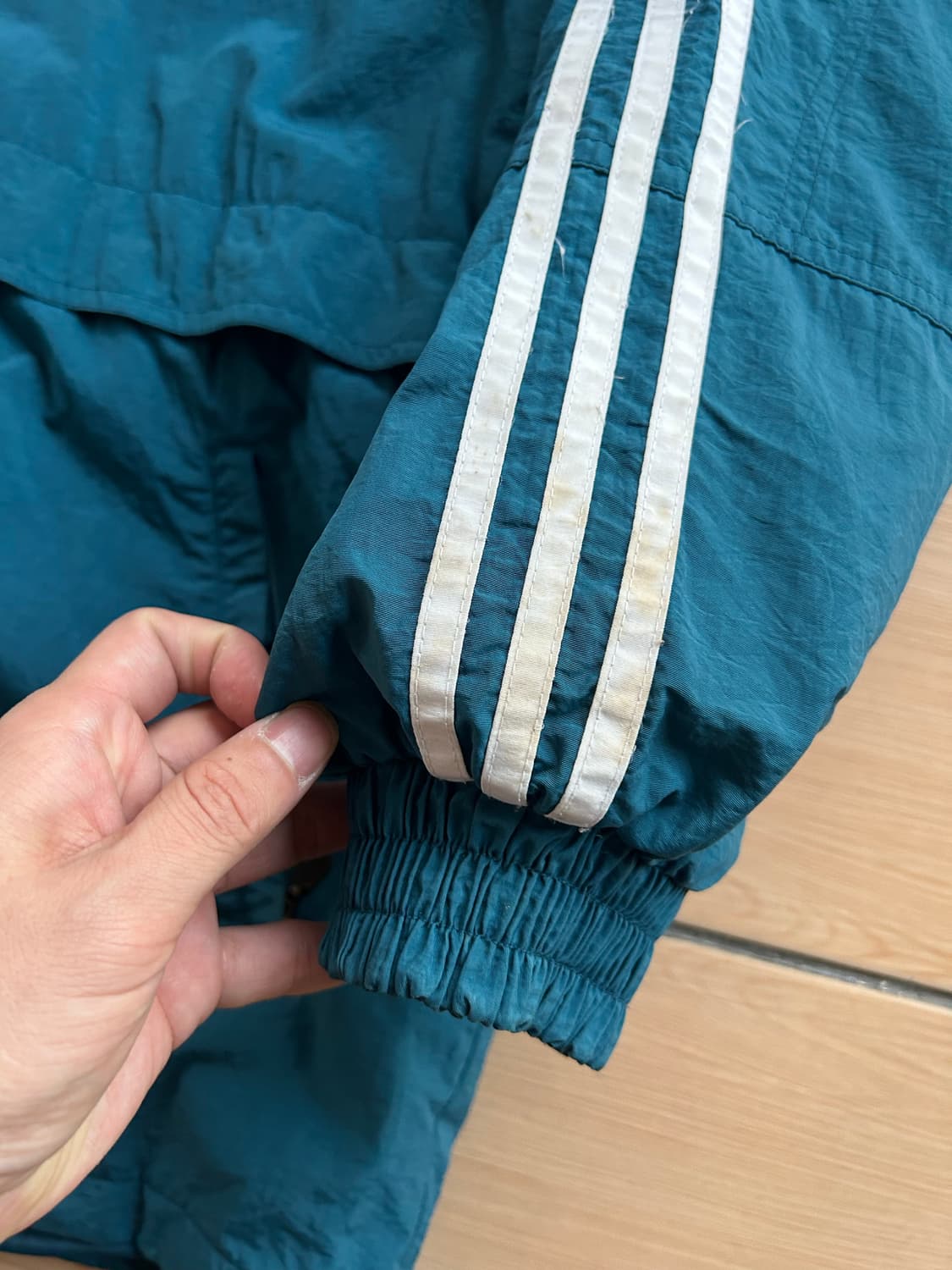 90‘s 아디다스 벤치파카 상품이미지3