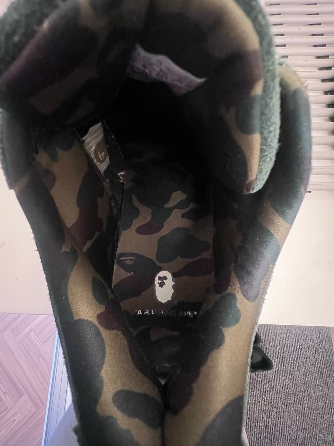 베이프 아디다스 로우수트 쉐도우 그린 클라우드 화이트 상품이미지4