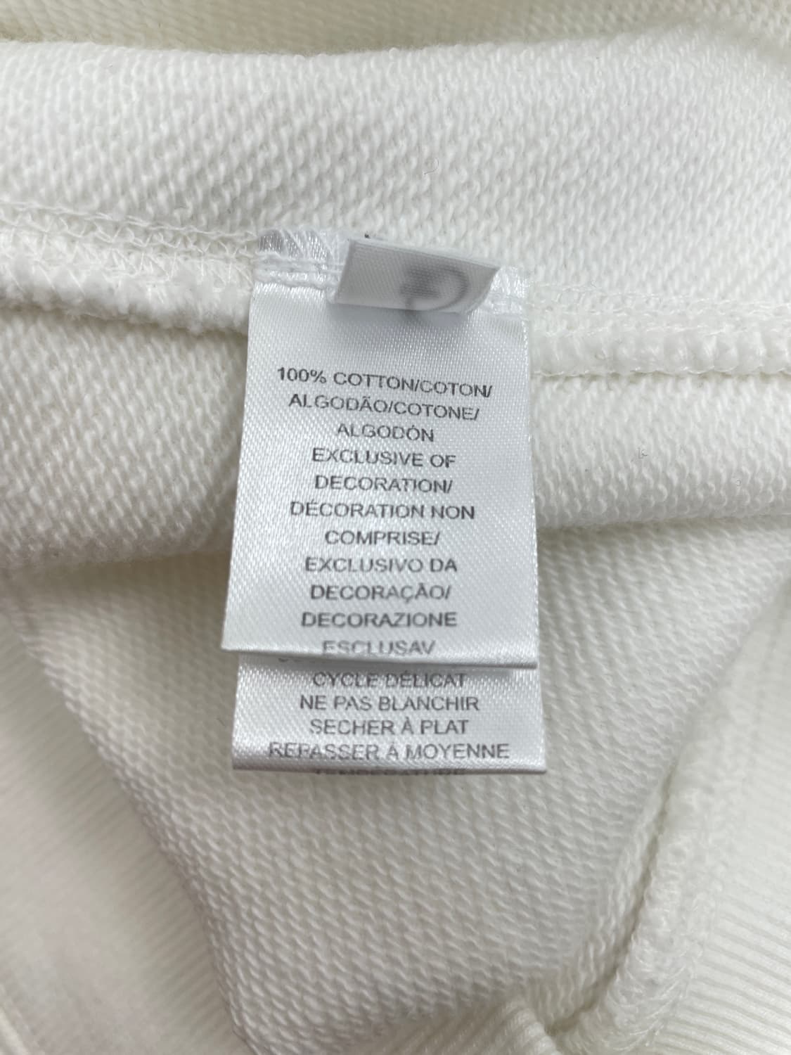 피너츠 x 더 마크 제이콥스 스누피 서핑 맨투맨 상품이미지7