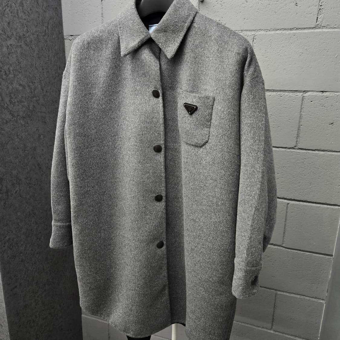 프라다 삼각로고 캐시고라 코트 자켓 오버핏36 상품이미지1