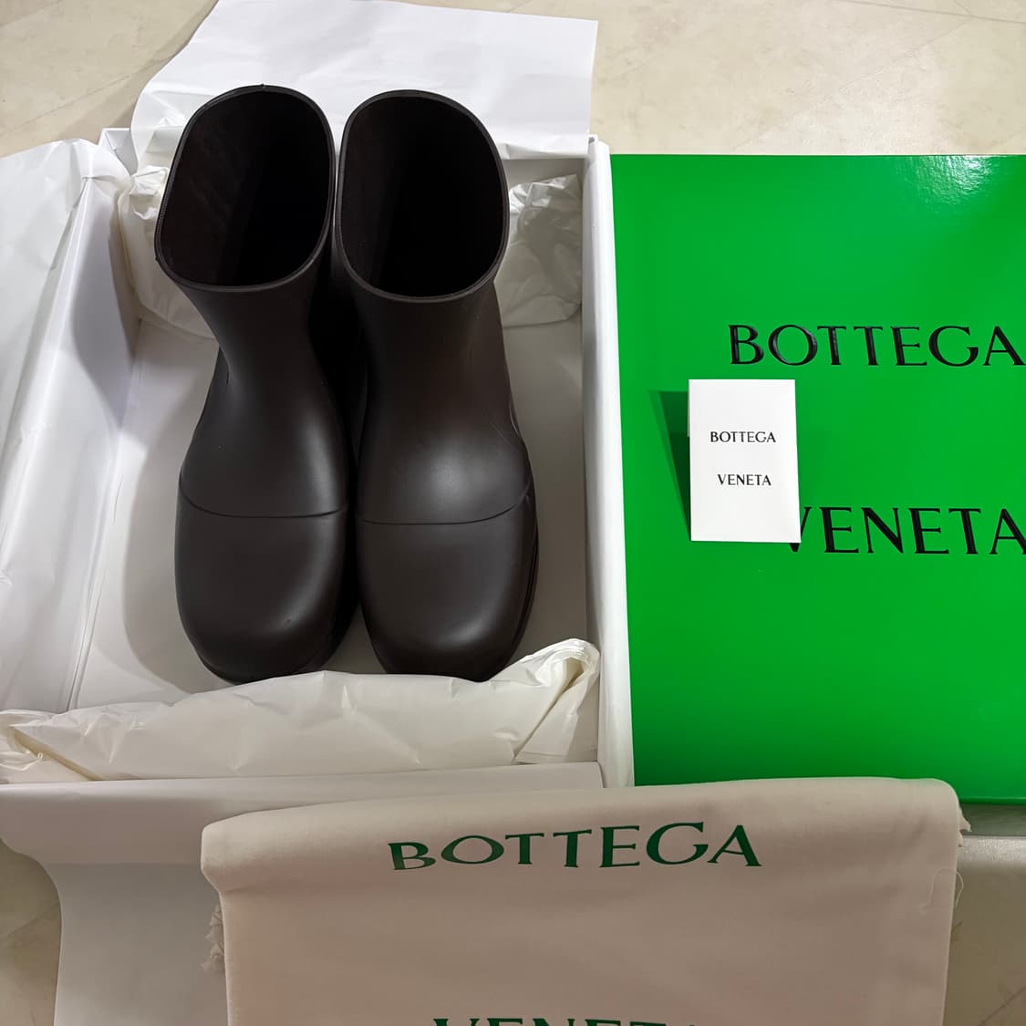 새상품(280)보테가베네타 폰덴테 퍼들 앵클 부츠 브라운 상품이미지5