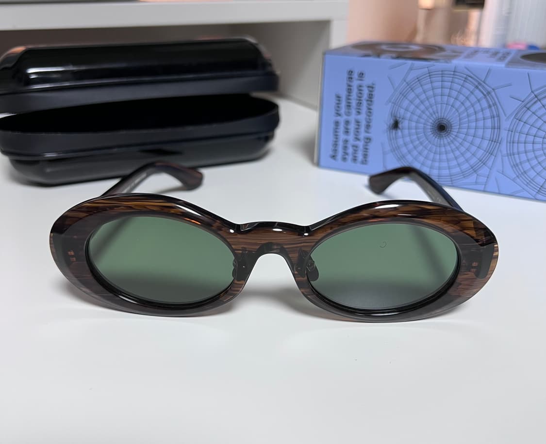Brain Dead Oyster Post Modern sunglasses 상품이미지3