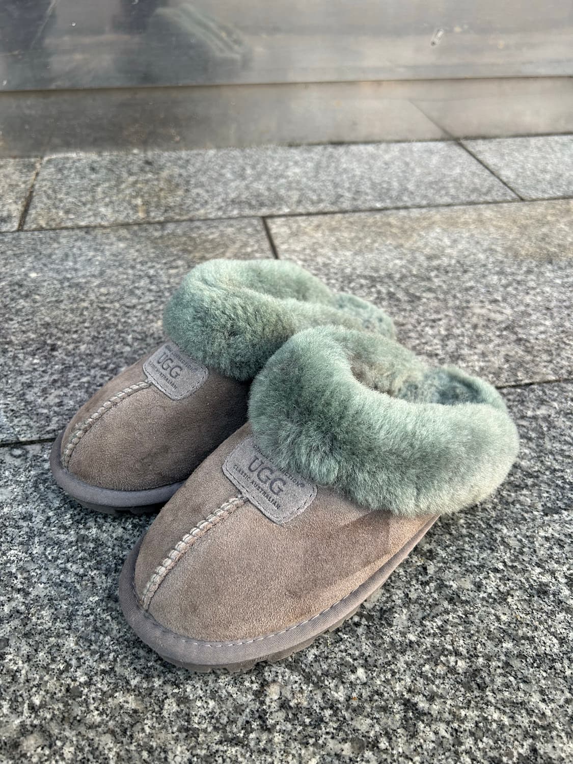 어그 뮬 코케트 240size 상품이미지2