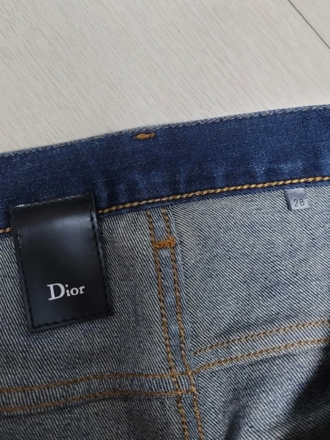 디올 09 레드페인트(레페) 28 사이즈 극미중고 상품이미지2