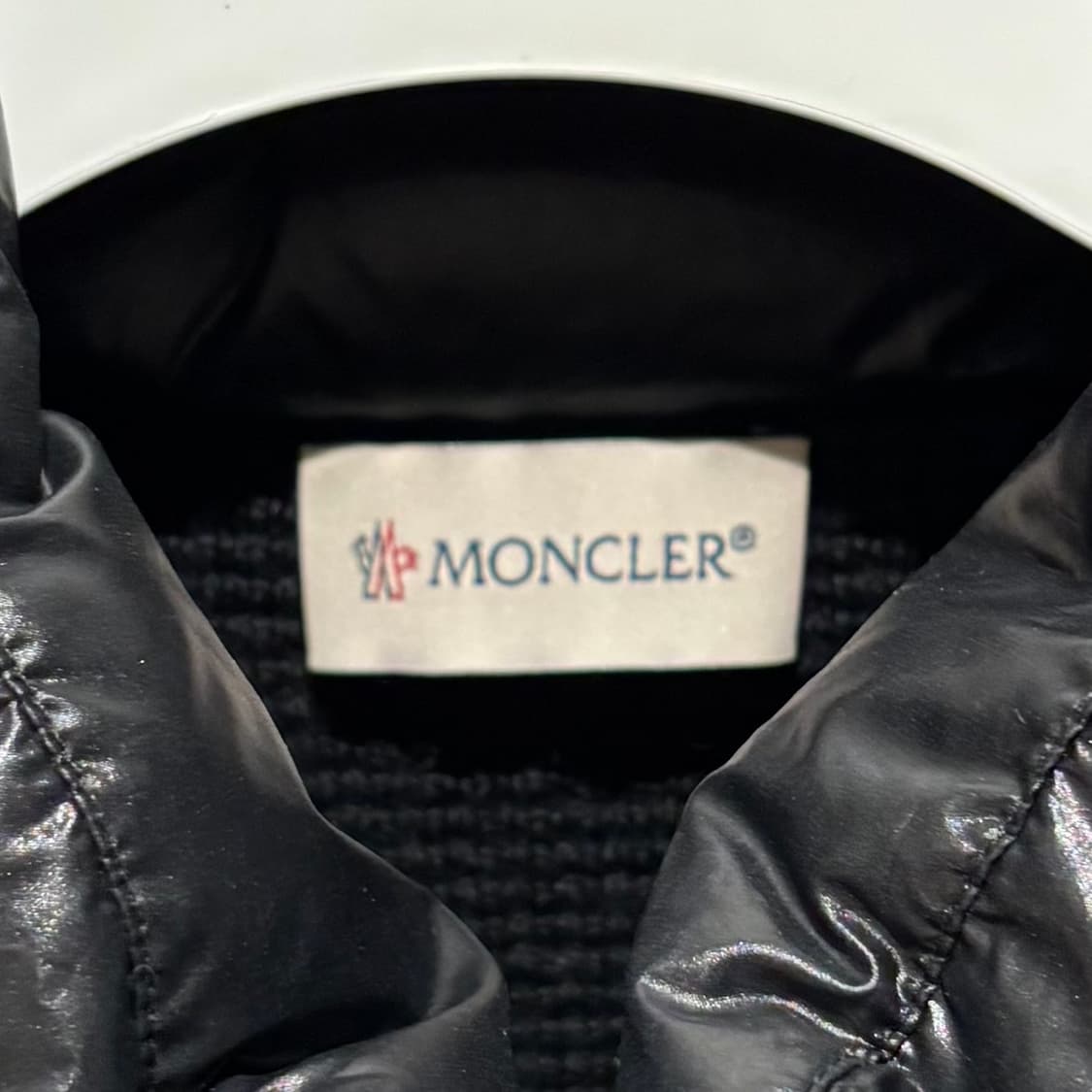 (L) 몽클레어 유광 니트패딩  상품이미지3