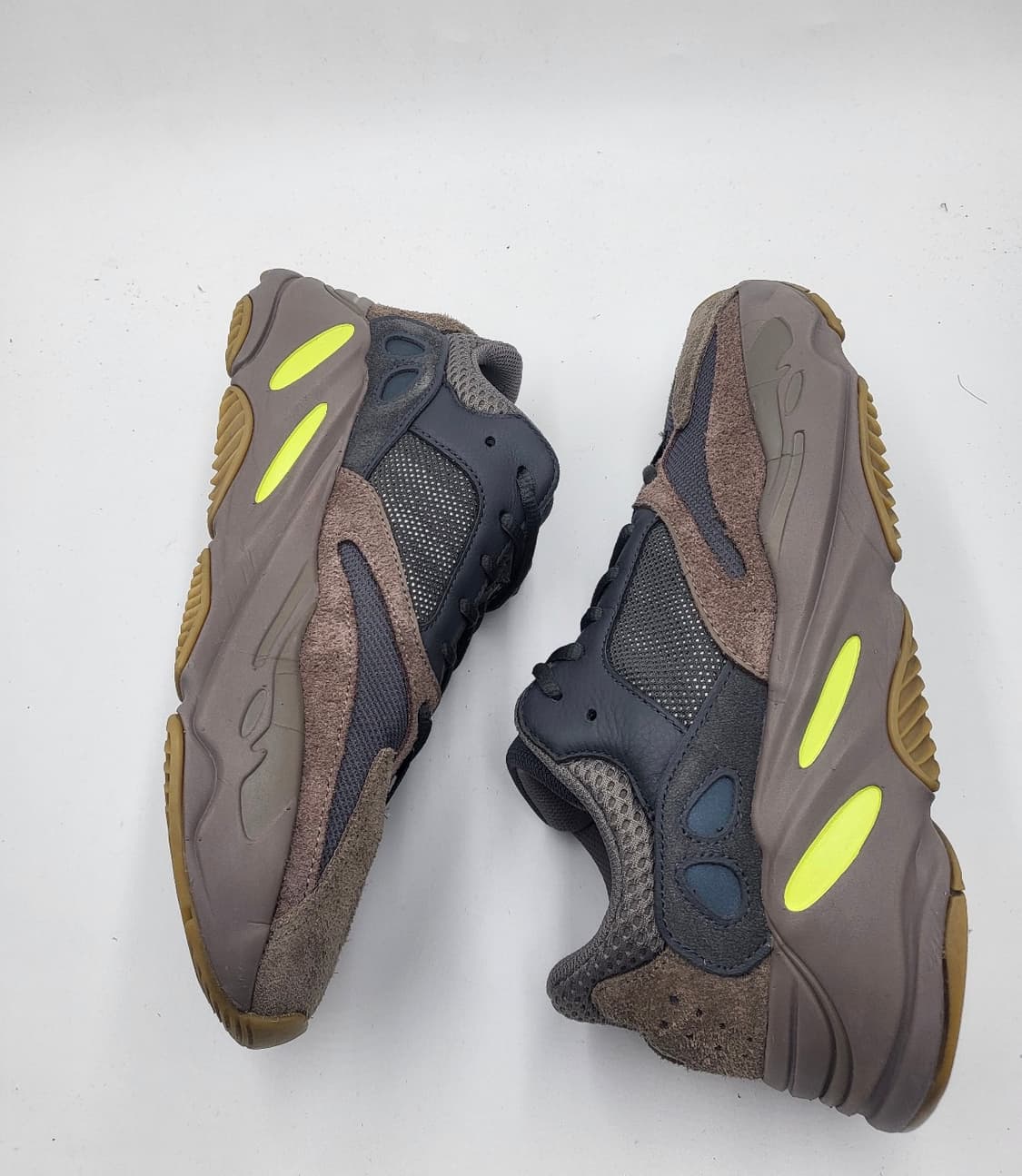 이지부스트 700 v1 모브 265 솔닷케어 완료 상품이미지4