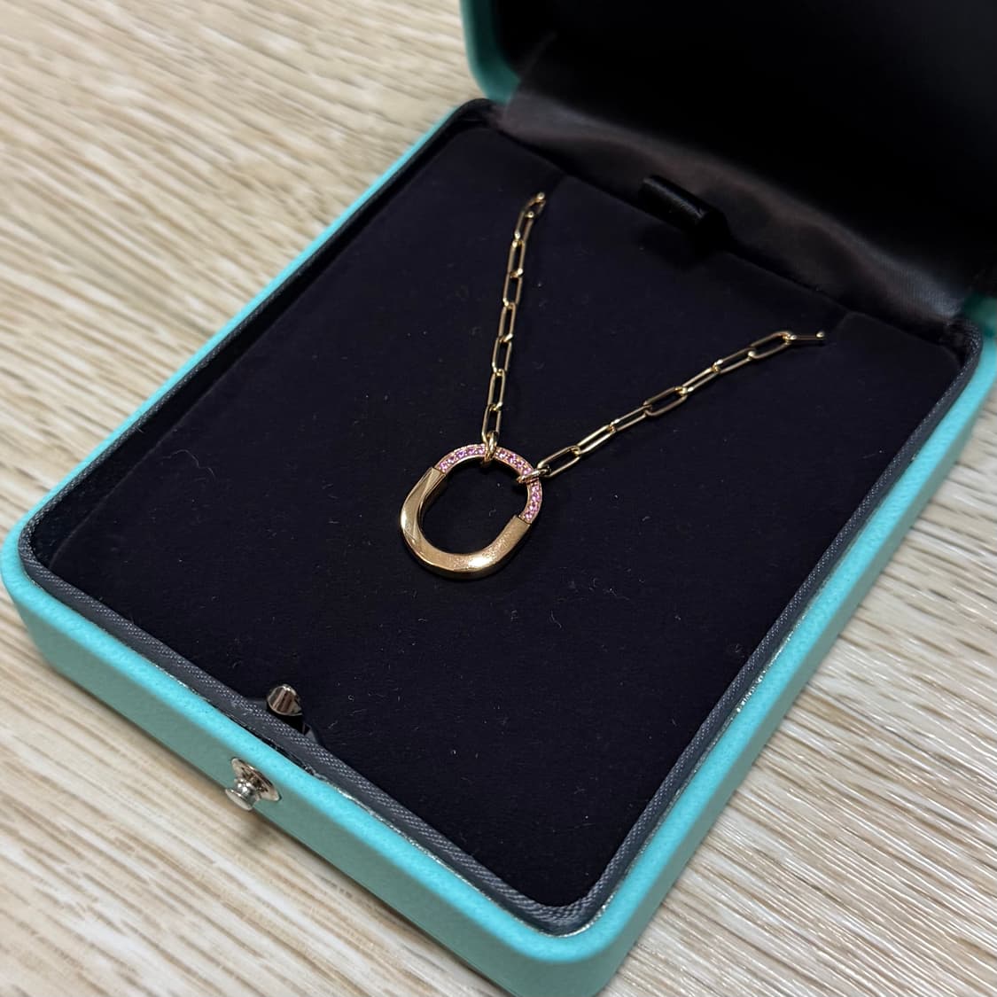 [S+급/스몰] 티파니앤코 락 펜던트 핑크 사파이어 18K 목걸이 상품이미지4