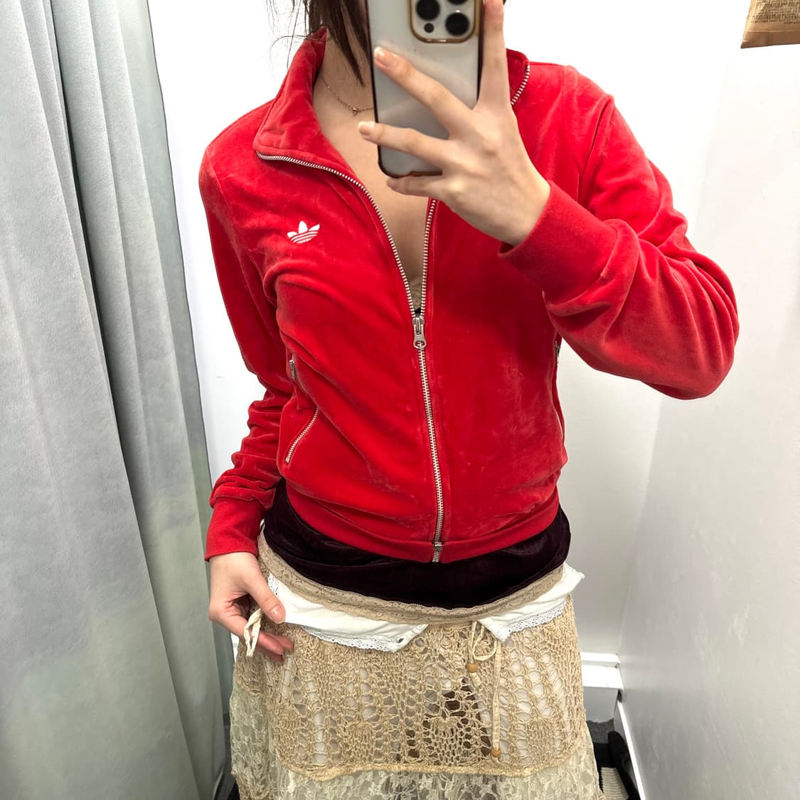 아디다스 레드 벨벳 후드집업 상품이미지1