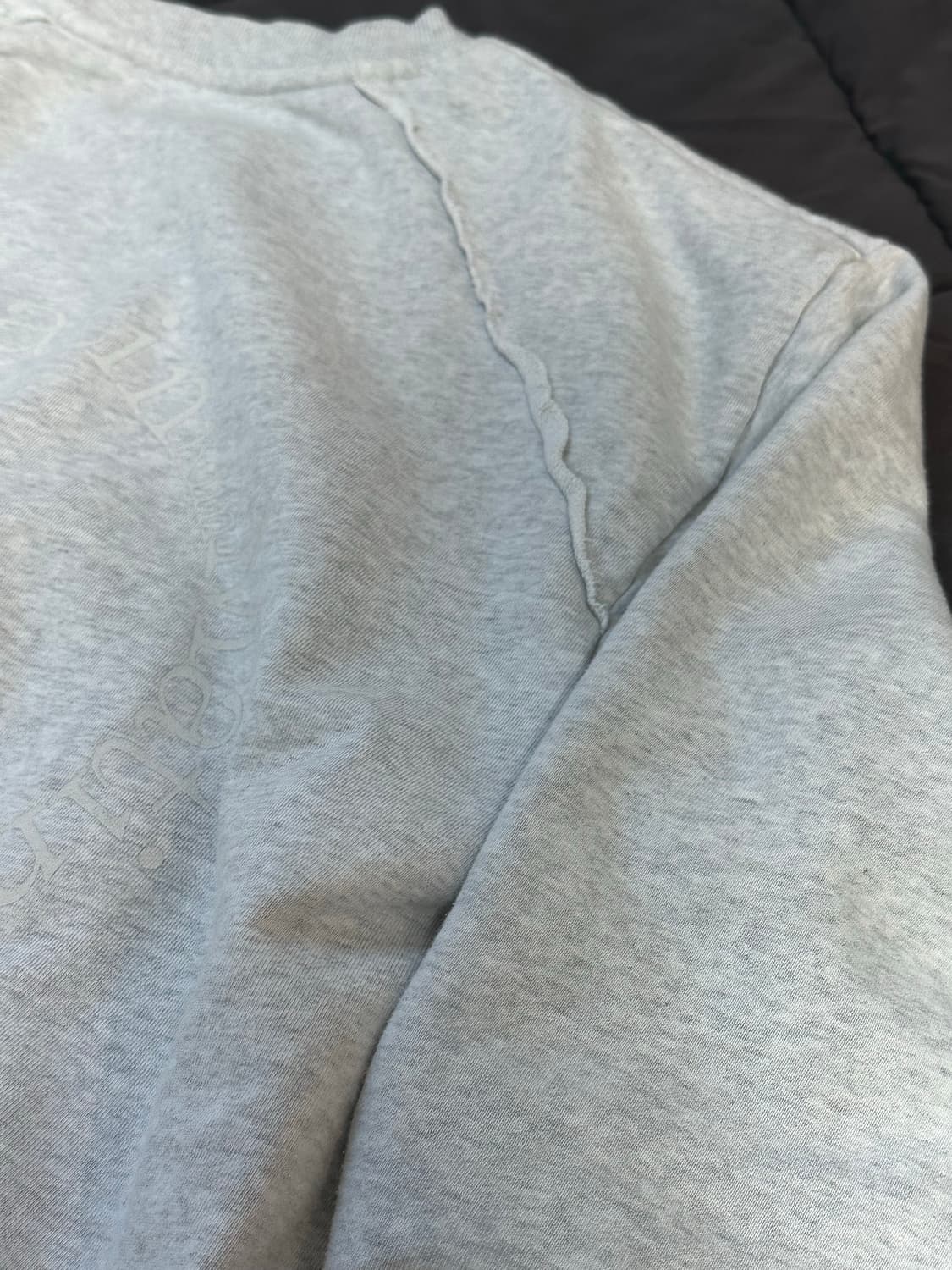 마뗑킴 에센셜 원형 로고  맨투맨 상품이미지9